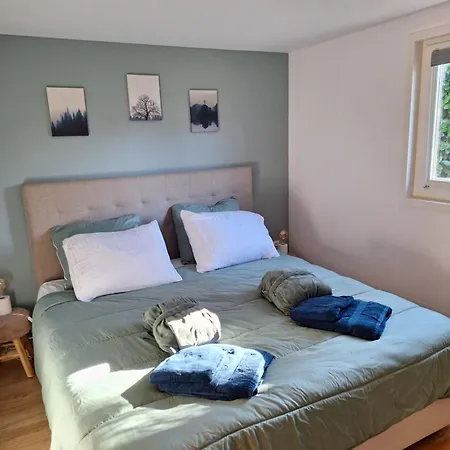 Сasa de vacaciones In De Bocht - Hottub Sauna Gemonde